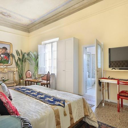 Lullaby Suite Near Palazzo Vecchio And Piazza Signoria -Hosted By Sweetstay 佛罗伦萨 外观 照片
