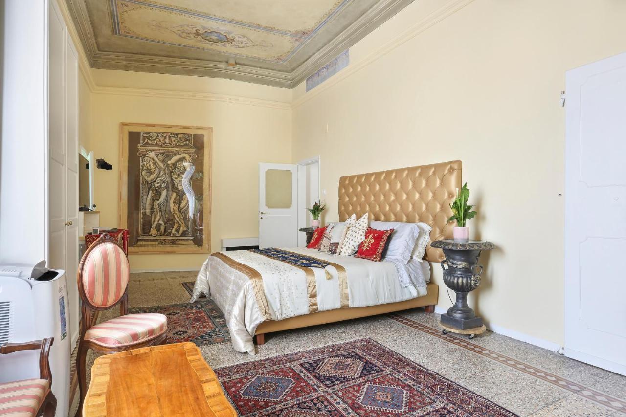 Lullaby Suite Near Palazzo Vecchio And Piazza Signoria -Hosted By Sweetstay 佛罗伦萨 外观 照片