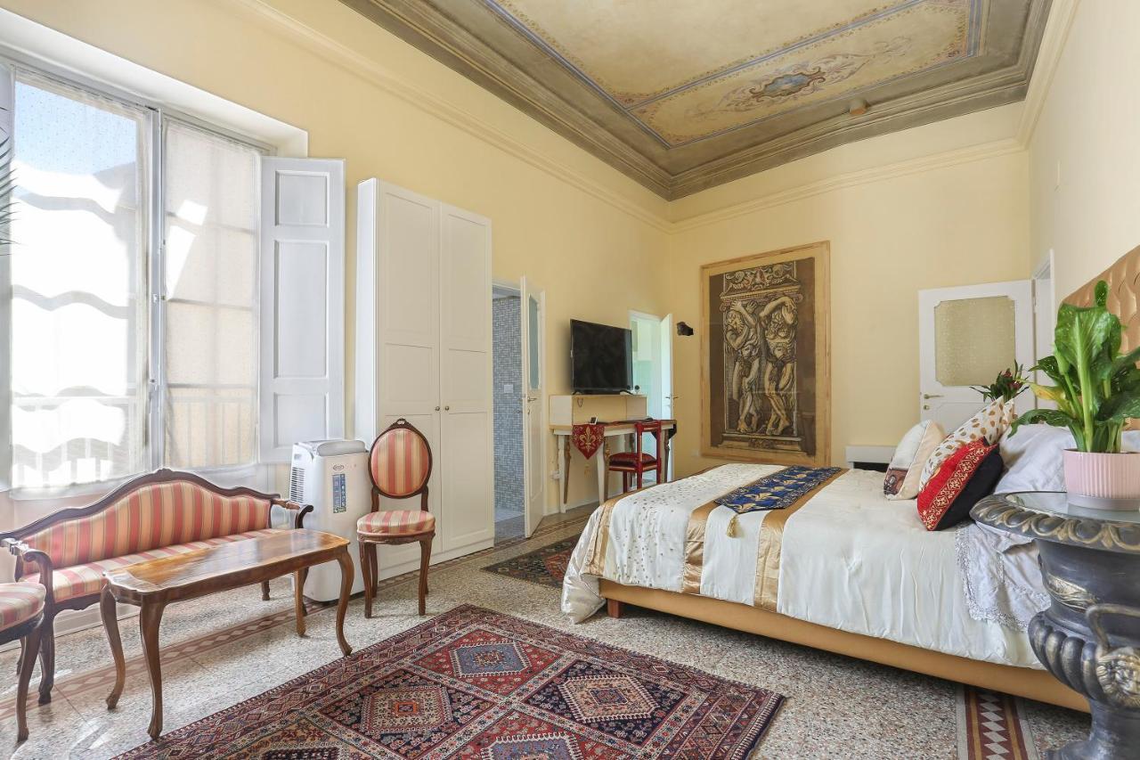 Lullaby Suite Near Palazzo Vecchio And Piazza Signoria -Hosted By Sweetstay 佛罗伦萨 外观 照片