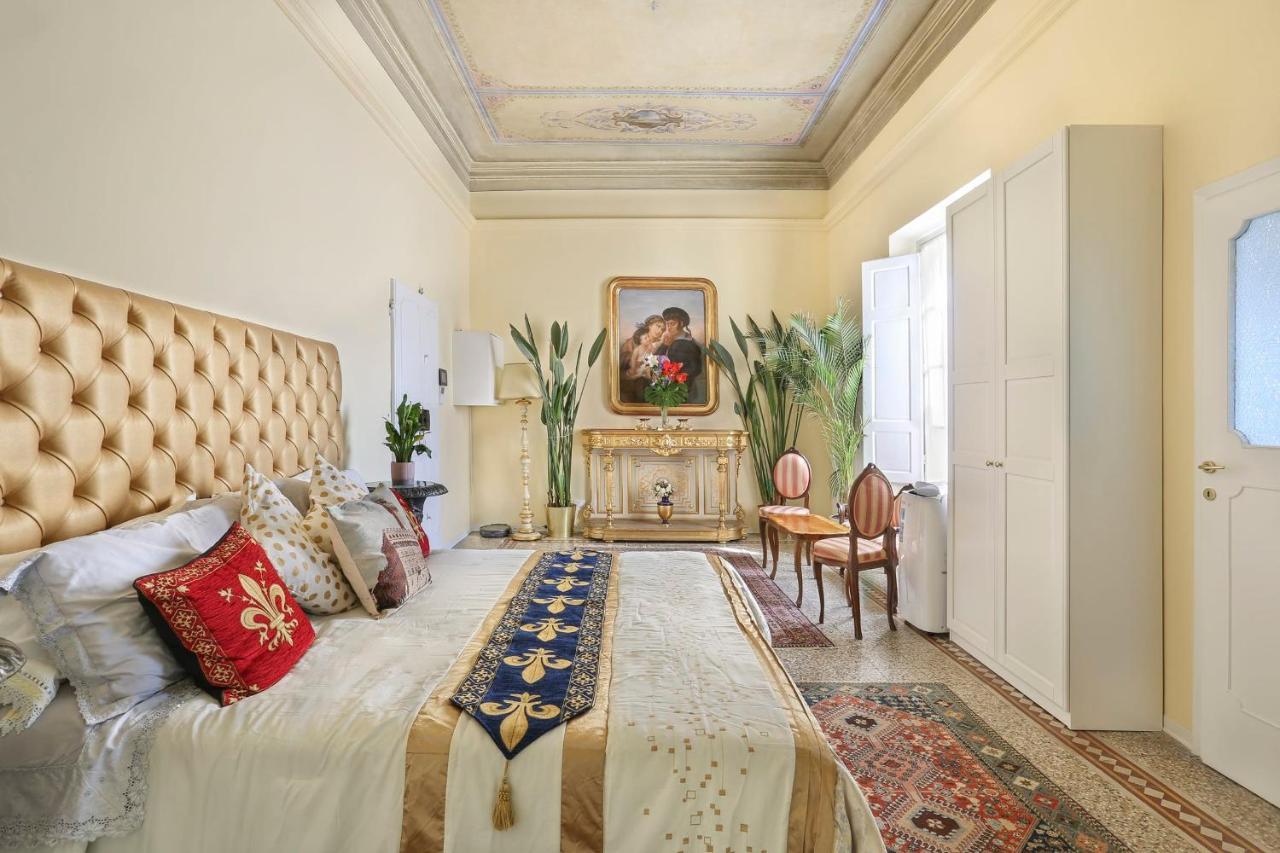 Lullaby Suite Near Palazzo Vecchio And Piazza Signoria -Hosted By Sweetstay 佛罗伦萨 外观 照片